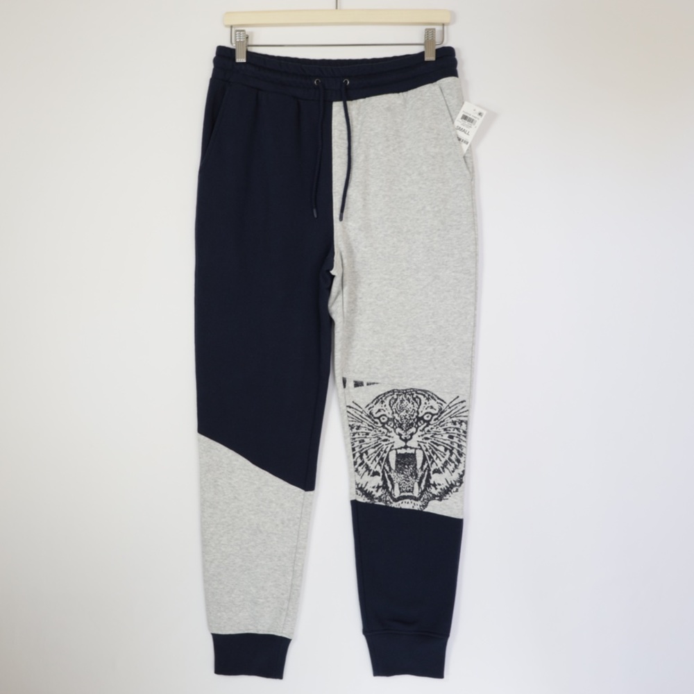 Sun+Stone Men's Pocket Graphic Print Fleece Jogger Pants Navy Grey Size S